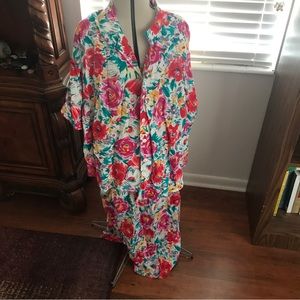 Vintage shirt and top floral